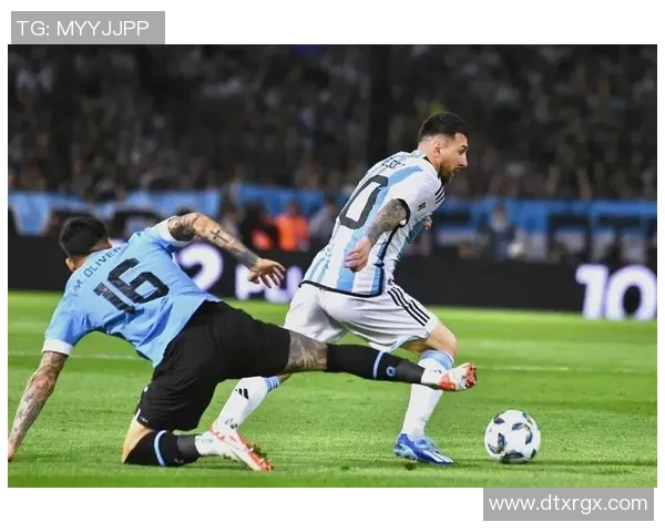 深圳足球队边路渗透战术解析与实战应用深度剖析